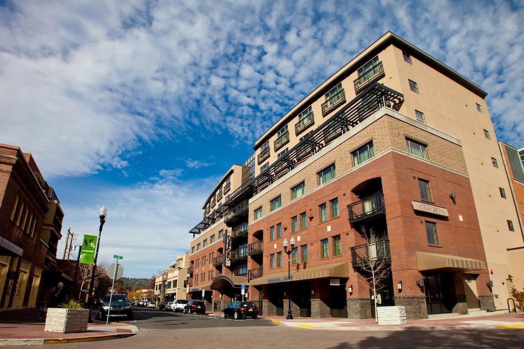 Oxford Hotel Bend Exterior foto